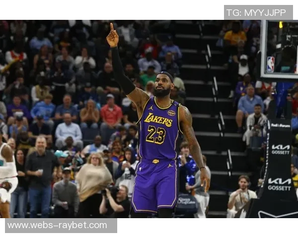 2010年湖人与火箭的经典对决回顾及赛季精彩瞬间分析 2010年湖人与火箭的经典对决回顾及赛季精彩瞬间分析