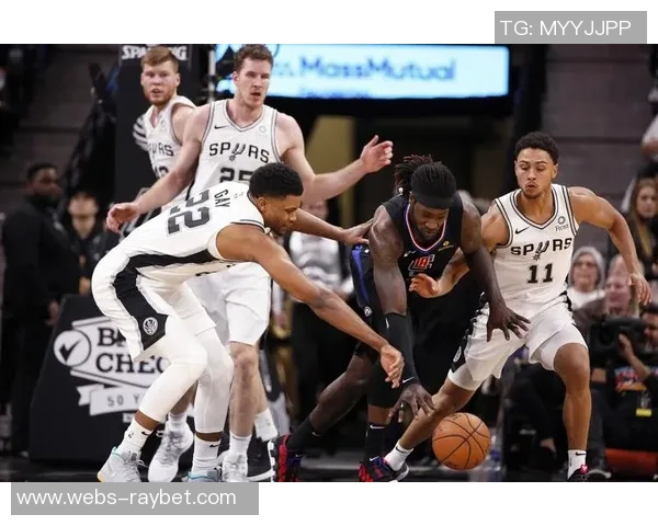 2014至2015赛季NBA季后赛马刺与快船激战回顾与精彩瞬间分析